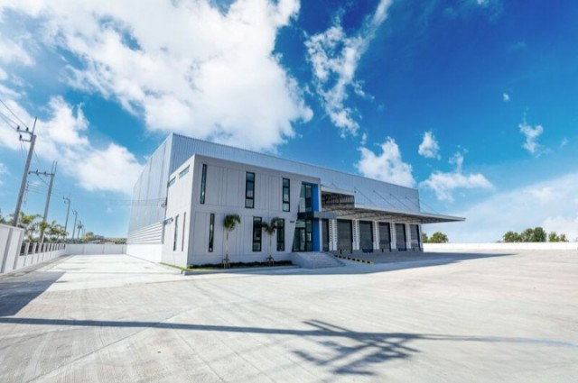 รูป บางนา-ตราดกม.23 บางเพรียง ให้เช่าโกดัง Stand Alone และคลังสินค้ายกพื้นพร้อมออฟฟิศ มี 2ยูนิตสุดท้าย ขนาด1,454และ1,804ตร.ม.ใกล้วัดลาดหวาย780ม. - รูปที่ 2/8