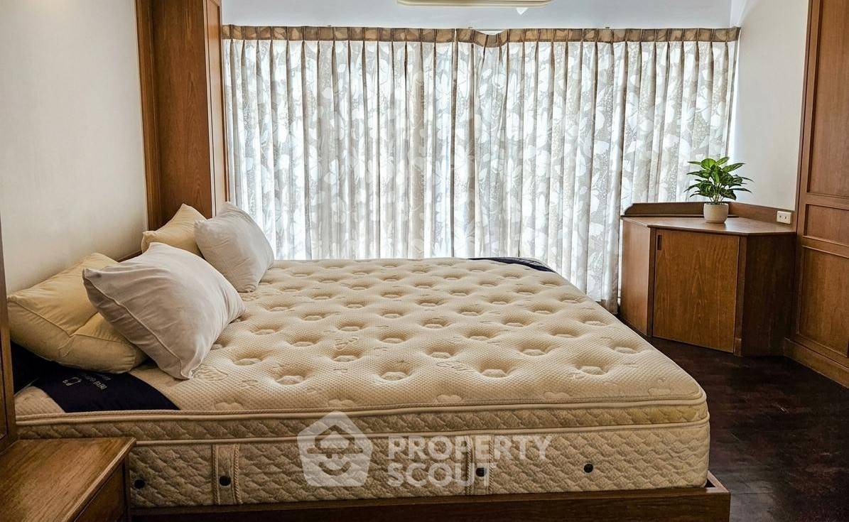 picture 3-BR Condo For Sale At Richmond Palace Near BTS Phrom Phong (ID 3385100) - 6/6