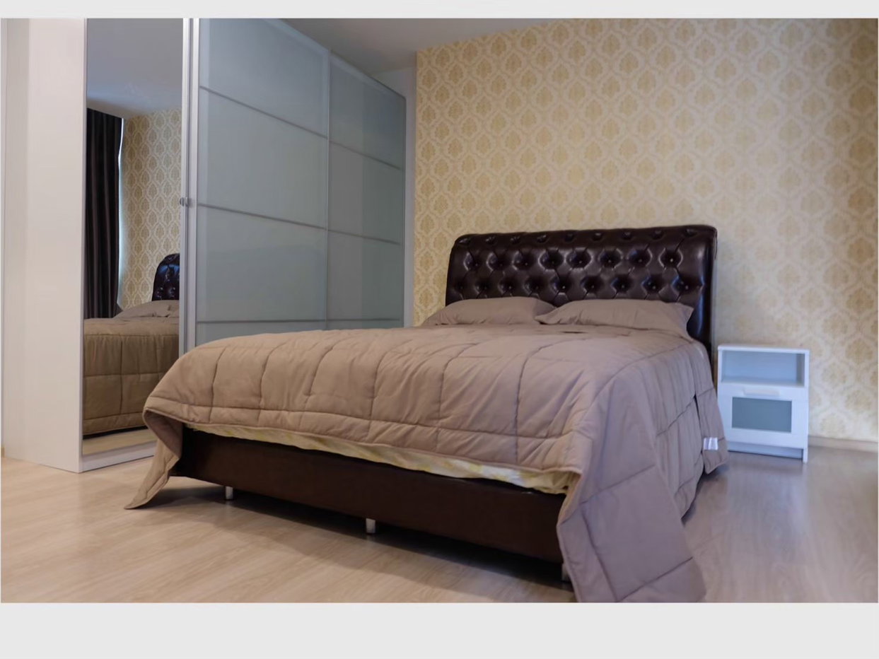 picture 🏙️ Spacious 2-Bed Condo at Noble Revolve Ratchada
Steps from Thai Cultural Center, Only 28k/Month! 🔑 - 4/9