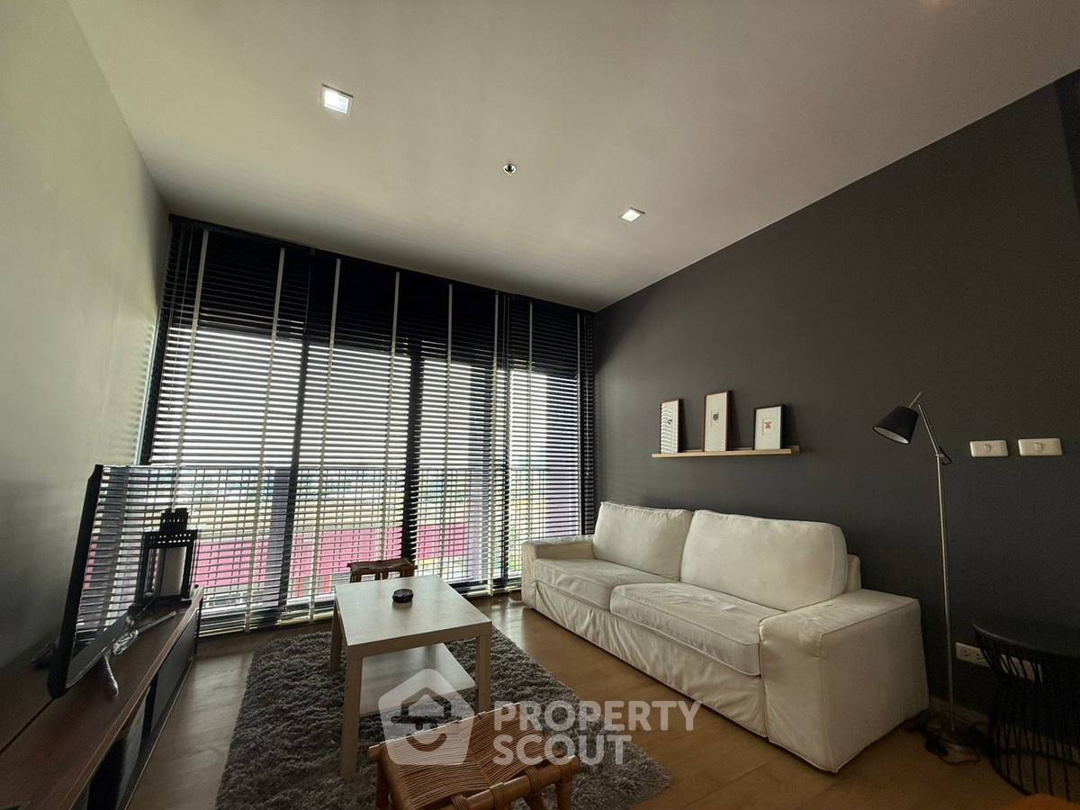 รูป ใกล้ BTS เอกมัย 200 ม. | คอนโด 1 ห้องนอน Noble Reveal Ekamai (ID 3422617) - รูปที่ 1/10