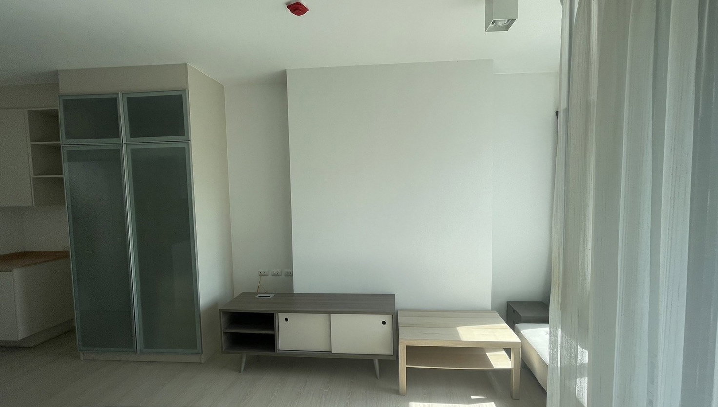 picture CONDO 22.98 Sq.m. Huai Khwang Bangkok for 2.5M - 15/20