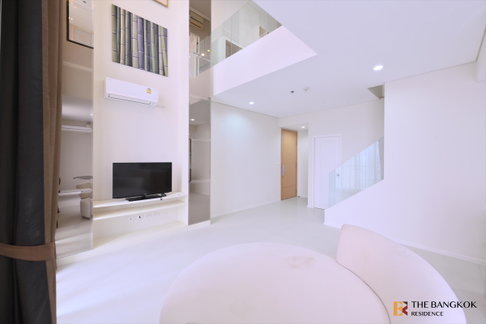 💖💖 Rental Condo ✨ Villa Asoke Duplex 1BR 81 sq.m. 42K 💎 Beautiful Unit, Great Price Near MRT Phetchaburi 