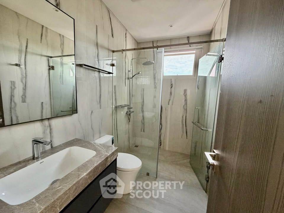 รูป คอนโด 2-ห้องนอน ที่ รีเฟล็คชั่น จอมเทียน บีช พัทยา ใกล้ เมืองพัทยา (ID 3423872) - รูปที่ 5/18