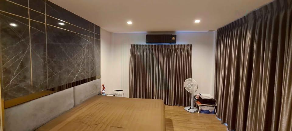 picture 📌 For Sell House VARAROM WATCHARAPOL-PERMSIN 2-story 4 bedroom 3 bathroom - 7/8