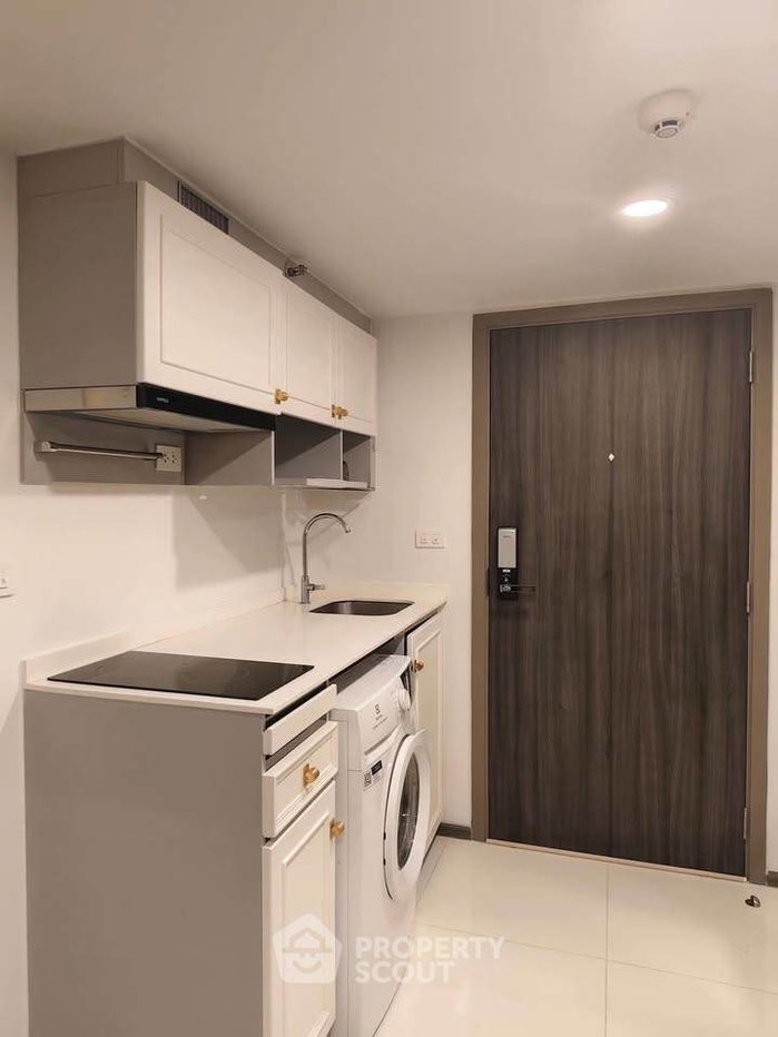 picture 1-BR Condo at KnightsBridge Space Rama 9 near MRT Phra Ram 9 (ID 3425371) - 8/9