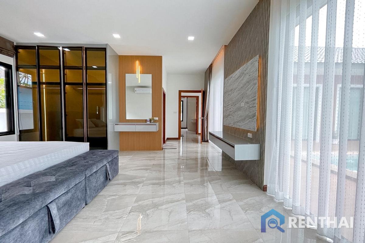 รูป บ้านใหม่สไตล์พูลวิลล่า ใกล้เขาและทะเลบางเสร่ - รูปที่ 15/20