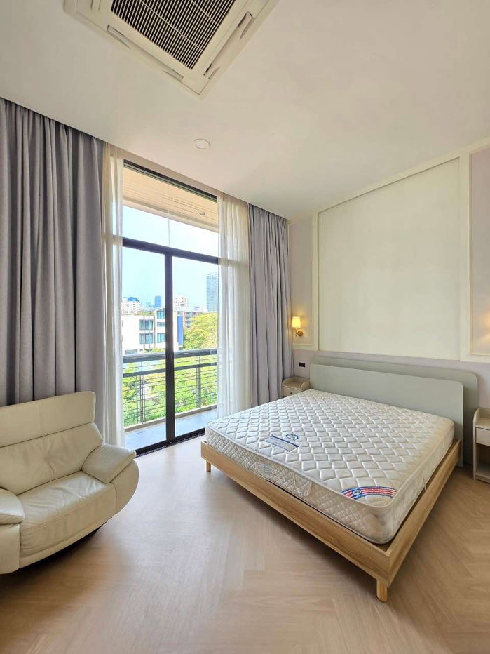 รูป 📍ให้เช่า ✨Luxury Townhome on Sukhumvit 49✨3 ห้องนอน 3 ห้องน้ำ ขนาด ตร.วา | 200 ตร.ม Tel.0982645161 - รูปที่ 6/10