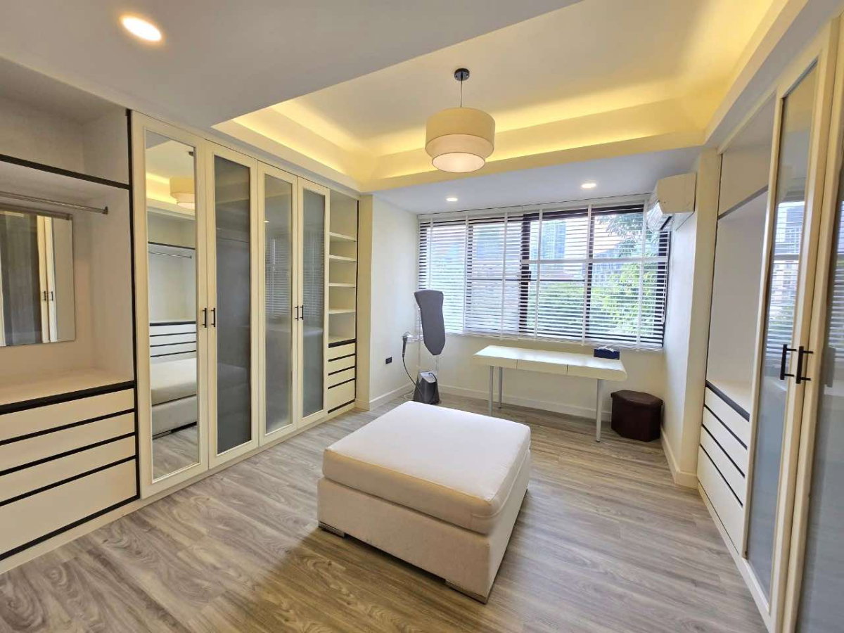 รูป 📍ให้เช่า ✨Luxury Townhome on Sukhumvit 49✨3 ห้องนอน 3 ห้องน้ำ ขนาด ตร.วา | 200 ตร.ม Tel.0982645161 - รูปที่ 8/10