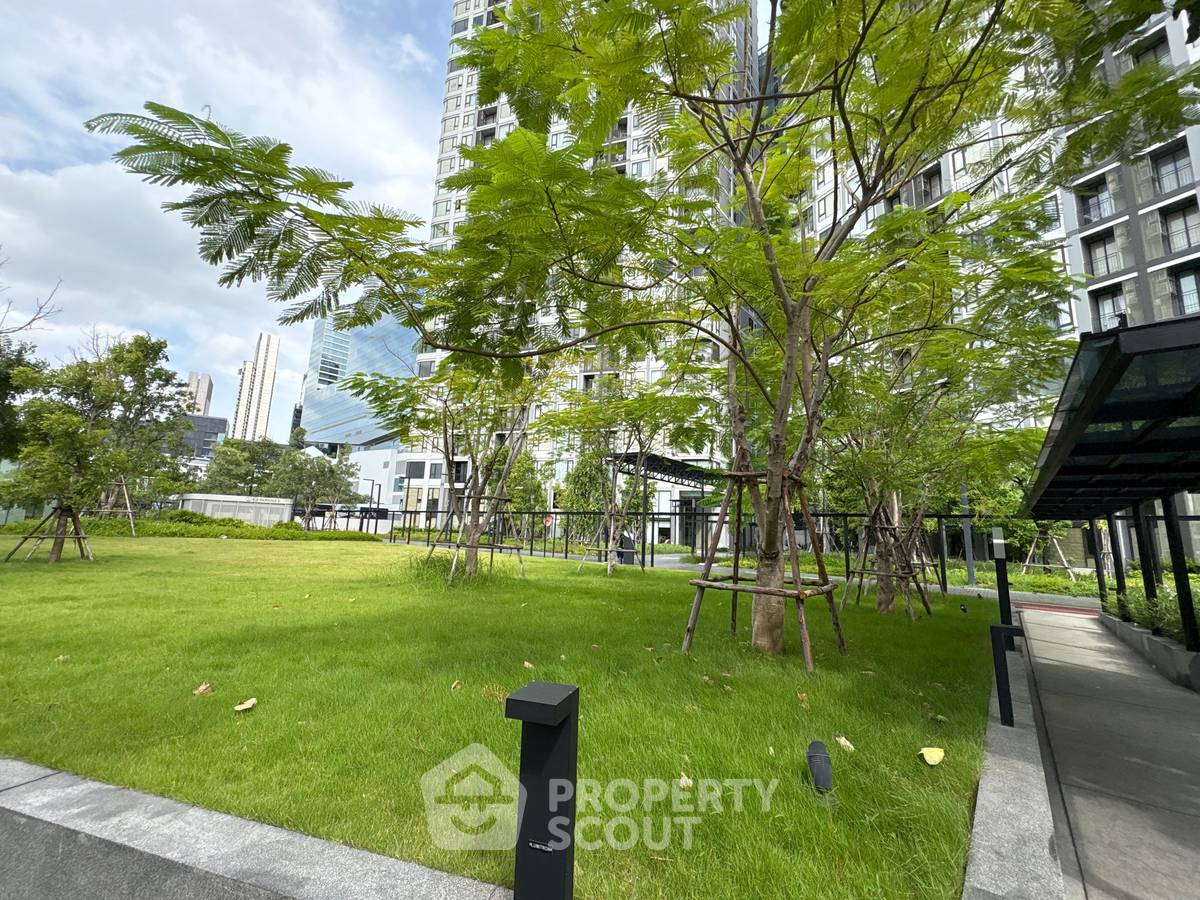 รูป คอนโด 2 ห้องนอน ชั้น 17 Skyrise Avenue Sukhumvit 64 ใกล้ BTS ปุณณวิถี (ID 3423768) - รูปที่ 15/16