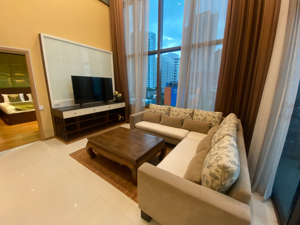 รูป 📍ให้เช่า ✨The Emporio Place✨ 2 ห้องนอน 3 ห้องน้ำ ขนาด 135 ตร.ม ใกล้ BTS Phromphong (1 km) Tel.0982645161 - รูปที่ 1/10