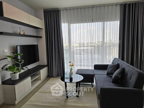 picture 2-BR Condo at Life Ratchadapisek near MRT Huai Khwang (ID 3423965) - 1/12