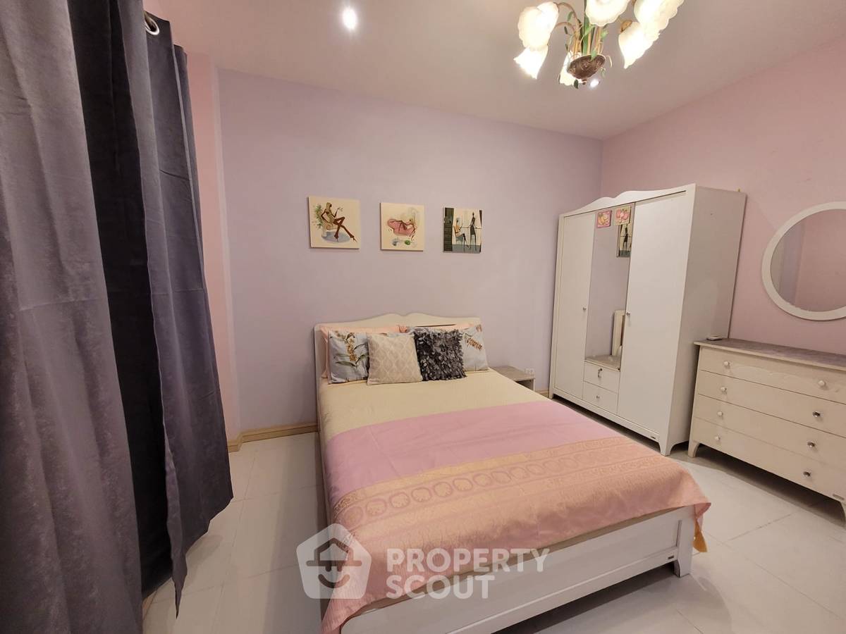 picture 4-BR House at Baramee Village in Na Chom Thian (ID 2024253) - 15/20