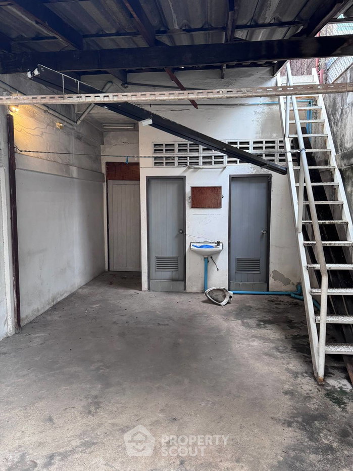 picture 200m To BTS Asoke: 1-BR At Citi Smart Sukhumvit 18 (ID 3423203) - 17/18