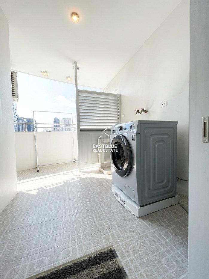 picture For Sale: Fifty Fifth Tower Condo 🏙️ Prime Thong Lo Location - 5/9