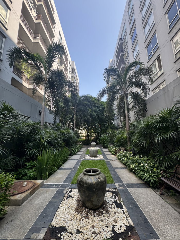 picture 58 sqm Unit for Sale at Sathorn Plus - On The Pond, Near MRT Khlong Toei 🌿 - 6/6