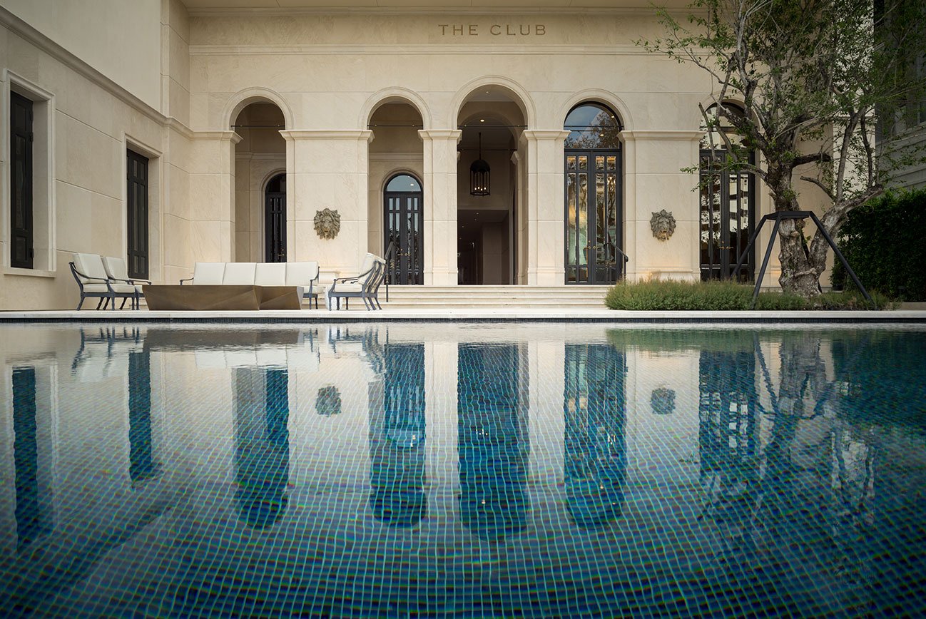 รูป ดีลสุดปัง The Diplomat 39 1 ห้องนอน วิวใจกลางพร้อมพ้อยท์ BTS พร้อมอยู่! 
คอนโดหรู 53.66 ตรม. ใกล้ Phrom Phong ราคา 13.89 ล้าน จองเลย! - รูปที่ 2/3