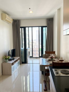 🏙️ Open bookings! Luxury condo Ideo Ratchada-Huaykwang starts at just 16,000/day.