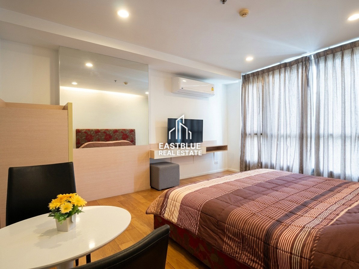 picture For Sale: Studio Condo at 15 Sukhumvit Residences – Prime Location! - 5/8