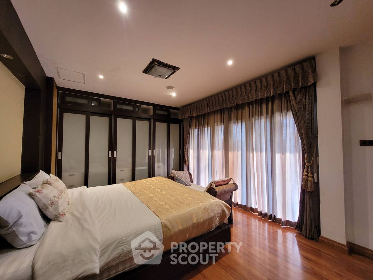 picture 4-BR House at Baramee Village in Na Chom Thian (ID 2024253) - 8/20