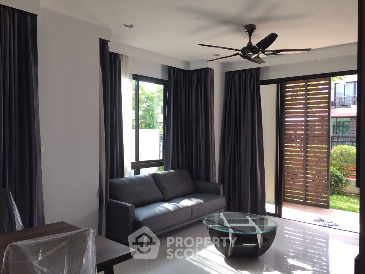 picture 3-BR 168 Sqm House At Aqua Divina, Saphan Sung (ID 1242273) - 2/14