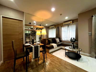 Condos for sale : For Sale: H2 Metal Ramintra 21 – Perfect for those with lots of belongings who still love a clean, uncluttered space!
