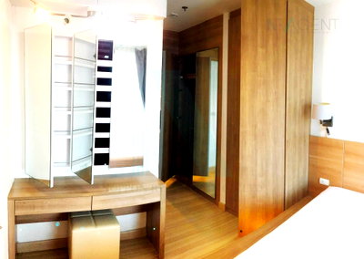 Condos for rent : 🎉 For Rent Condo RHYTHM PHAHOL - ARI Building 1, Floor 42,1 bed room, Room size 45.00 sqm