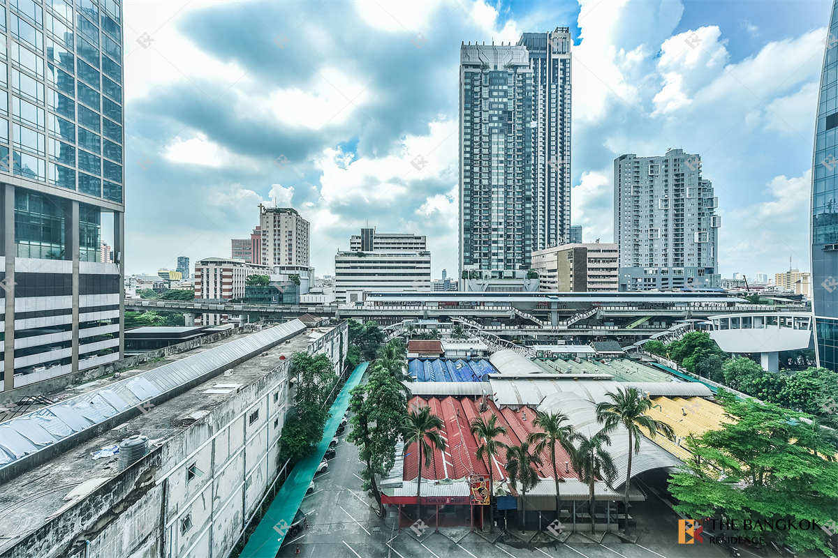picture Baan Klang Krung Siam Pathumwan Fully Equipped Facilities near Airport Rail Link Phaya Thai Station - 2/10