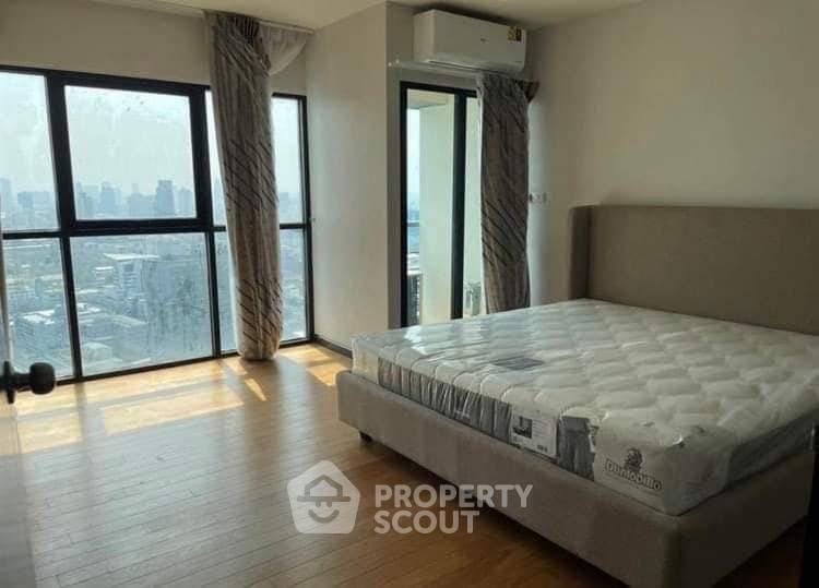 picture 37th-Floor 3-BR 230 Sqm Sathorn Gardens, MRT Silom (ID 3415005) - 12/17