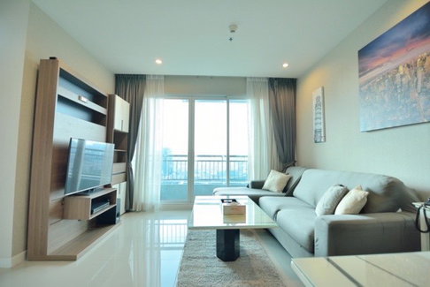 คอนโดหรู Circle Condominium 🏙️ ใจกลางเมือง!