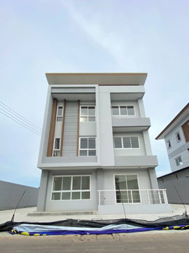 ขาย แพรกษา โฮมออฟฟิศ 3 ชั้น (ซอยบางแวก 138) เลขที่ 228/2