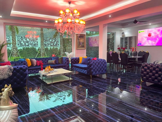 picture LOTUS Pool Villa Pattaya 8 bedroom - 50/60