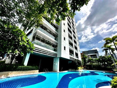 ขายคอนโด : 🏡 The Natural Place Suites ลดราคาสุดช็อค! 
2 นอน 125 ตรม. เพียง 17 ล้าน ใกล้ BTS คลองเตย 🔥