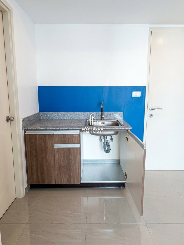 picture For Sale: Wish@Samyan Condo 🏙️ Prime Location Near MRT Samyan - 16/17