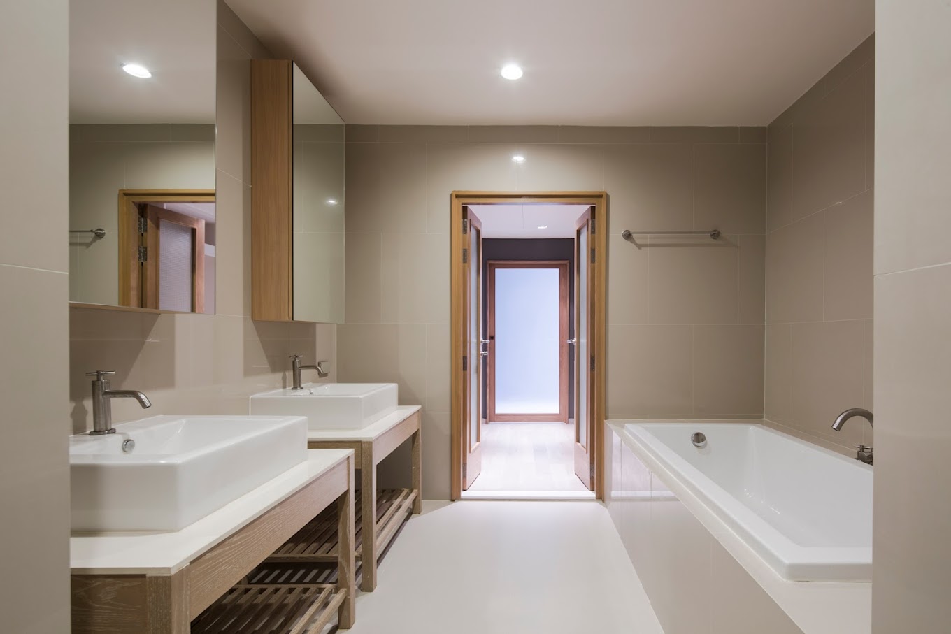 รูป Elevate Your Lifestyle! ⭐ 1-Bed Condo at The Issara Ladprao
EB-8544 | 35 sqm | 3.5M THB 🏢 - รูปที่ 13/17