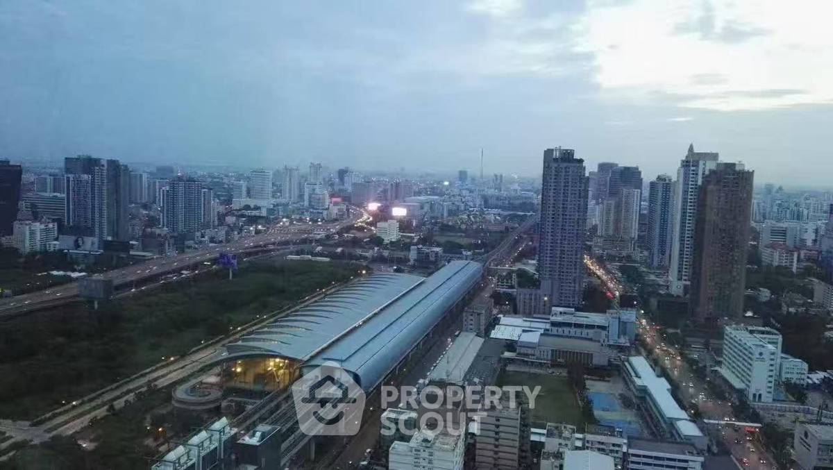 picture 1-BR Condo at Circle Living Prototype New Petchburi near MRT Phetchaburi (ID 10624) - 8/10