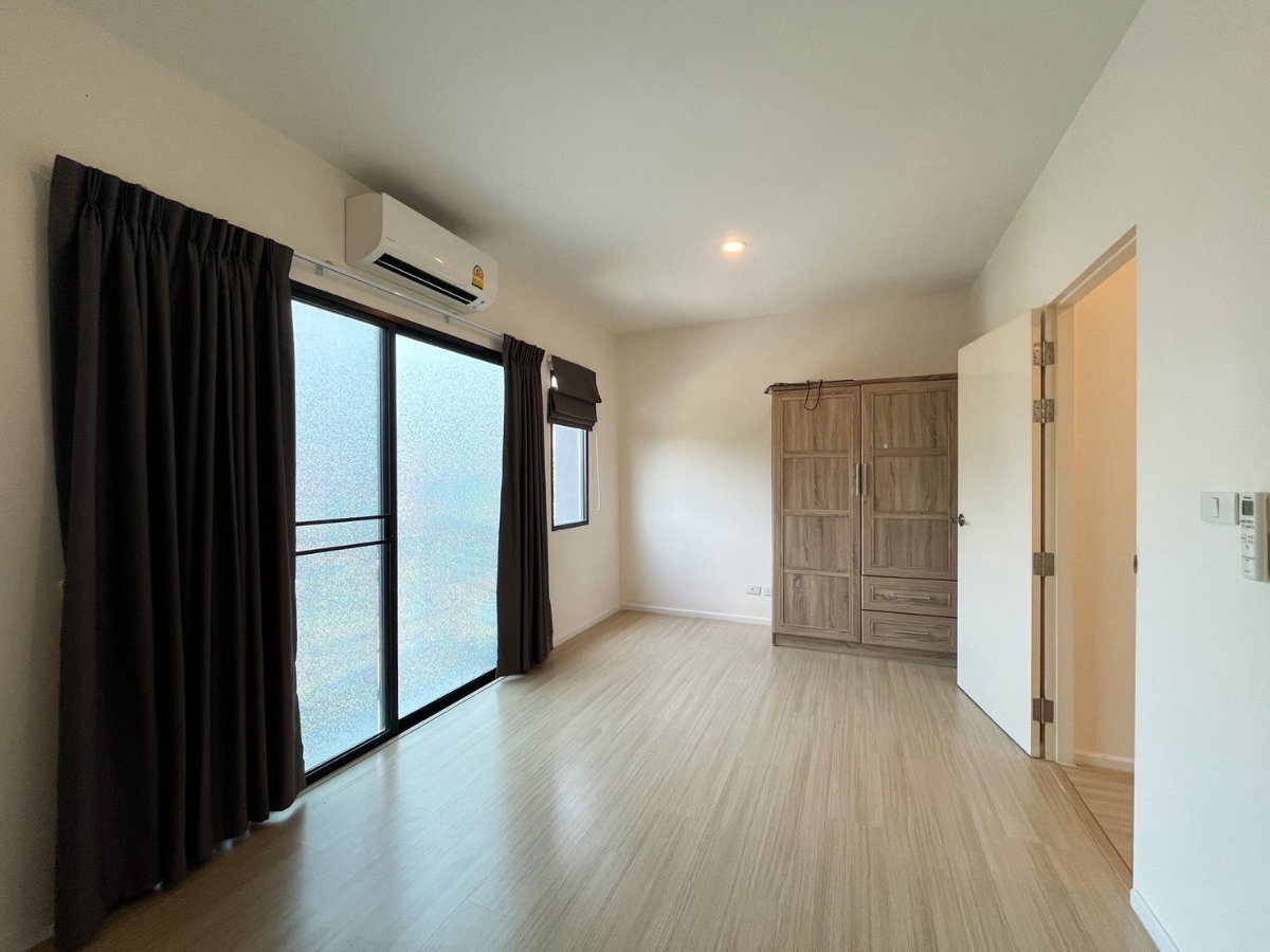 รูป ขายทาวน์โฮม 3 ชั้น บ้านกลางเมือง นวมินทร์ 42 วิวสวน หลังมุม พร้อมอยู่ - รูปที่ 3/17