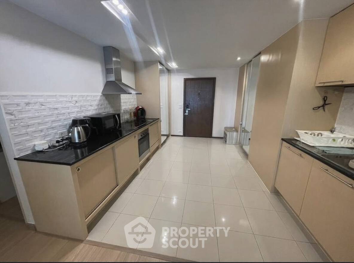 picture 2-BR Condo at Petch 9 Tower near BTS Ratchathewi (ID 2379518) - 3/6