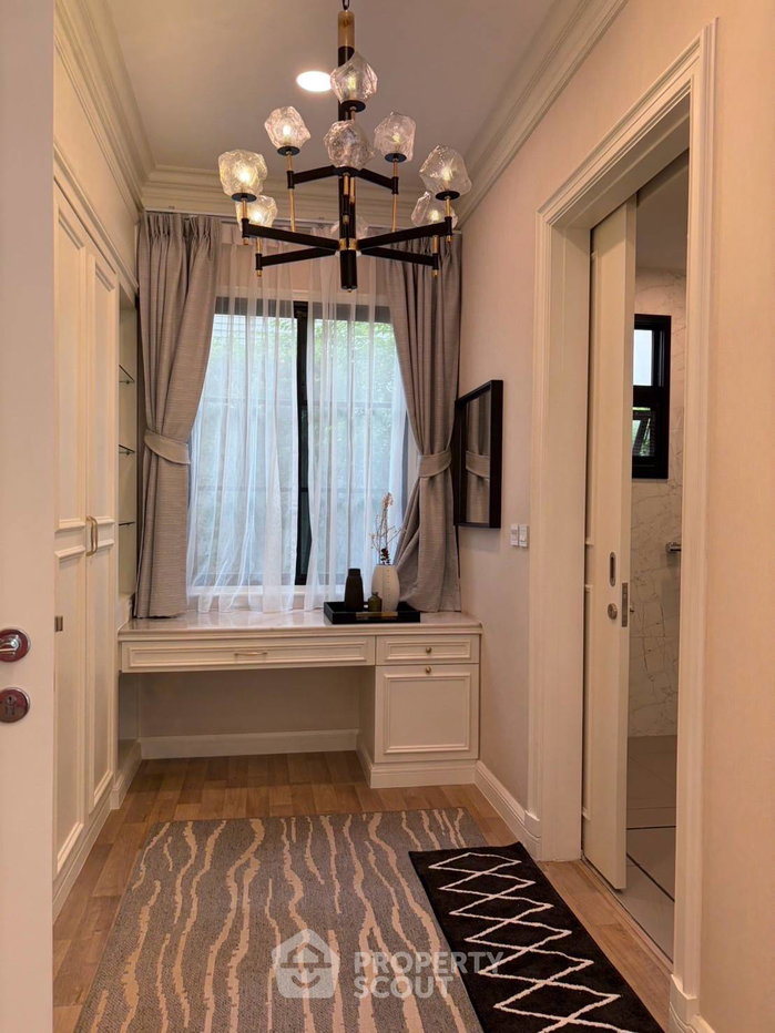 picture 5-BR House at Baan Sansiri Pattanakarn in Suan Luang (ID 3391891) - 25/47