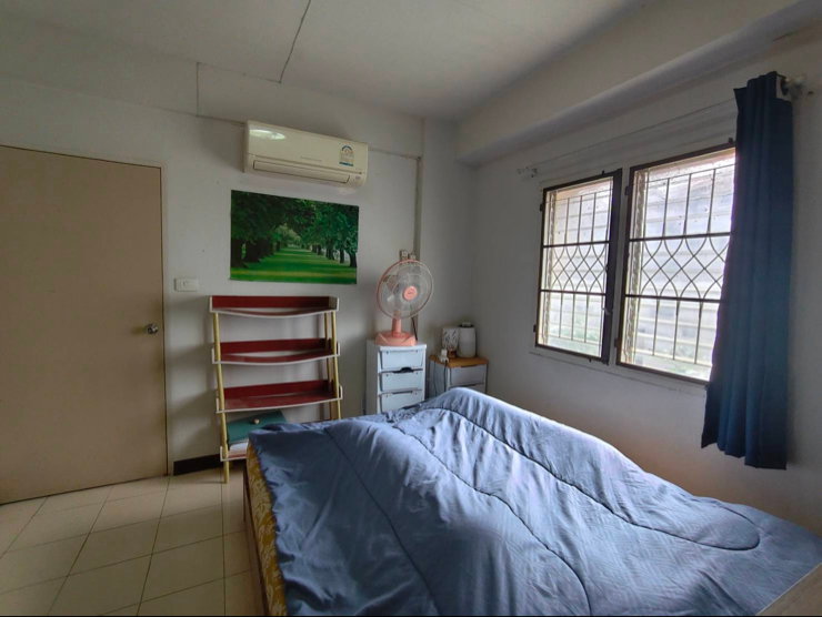 รูป ขาย เอื้ออาทรป่าตัน เชียงใหม่ อาคาร 20 ชั้น 3 ห้องมุม 740,000 บาท ค่าโอนคนละครึ่ง พร้อมเฟอร์นิเจอร์หิ้วกระเป๋าเข้าอยู่ได้เลย สนใจนัดชมห้อง 088-8822598 - รูปที่ 12/14
