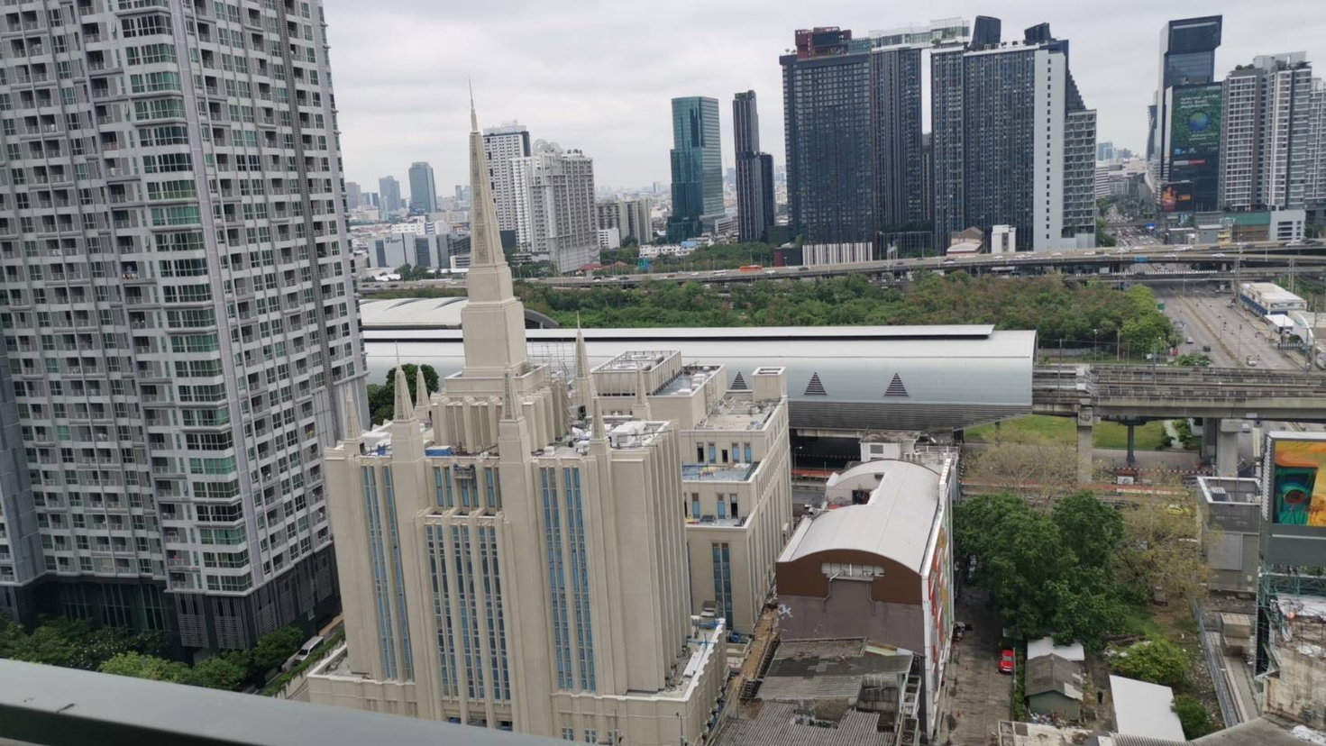 รูป เช่าคอนโด Q Asoke 1 ห้องนอน ใกล้ MRT เพชรบุรี
ขนาด 45 ตร.ม. พร้อมสระว่ายน้ำ และฟิตเนส เพียง 30,000 บาท/เดือน! - รูปที่ 9/9