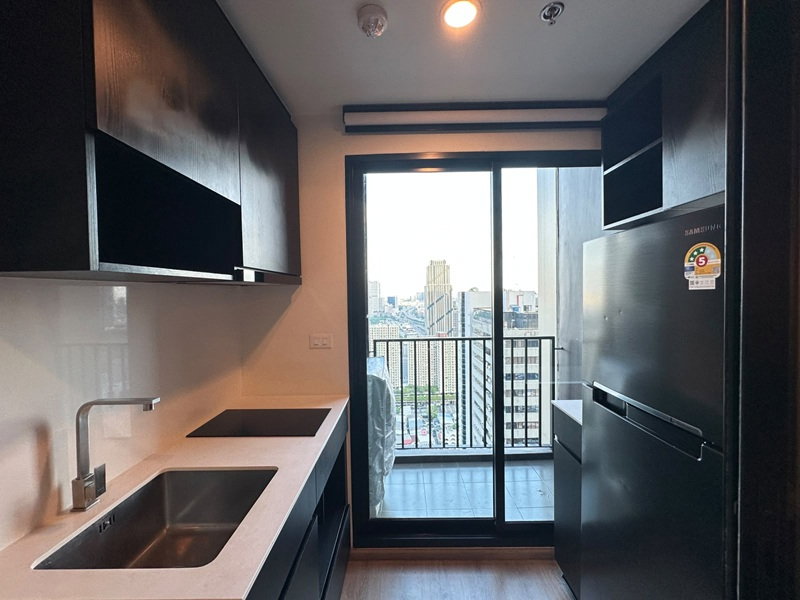 picture 🎀✨ Nue District R9 🎀✨ Fully furnished l Near Central Rama 9 - 4/7