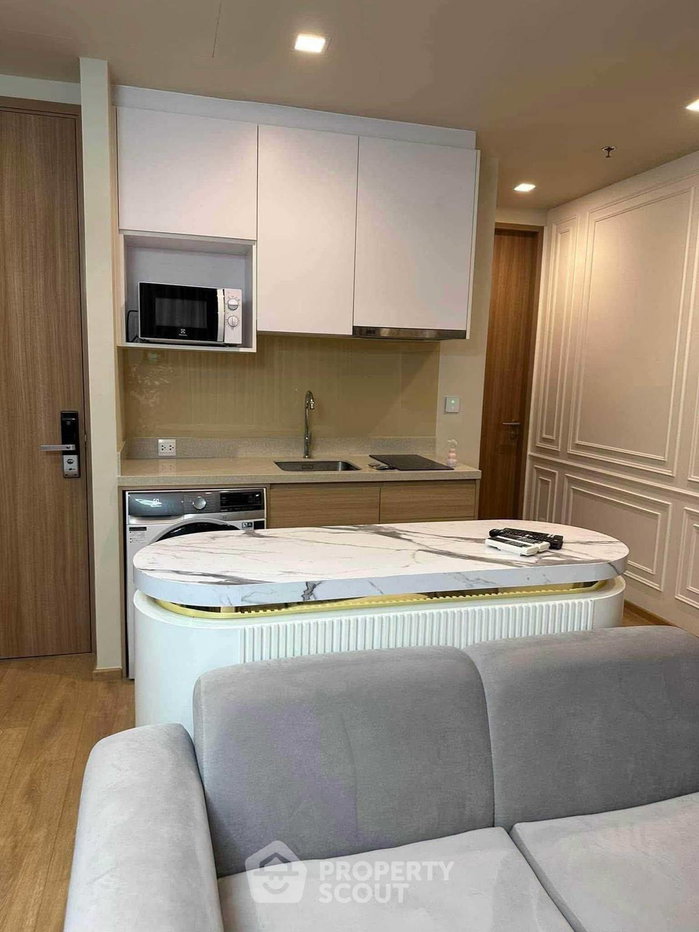 รูป คอนโด 2 ห้องนอน Noble Around Sukhumvit 33 ใกล้ BTS พร้อมพงษ์ (ID 3423740) - รูปที่ 10/11