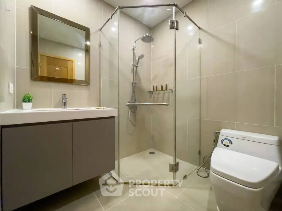 รูป คอนโด 2-ห้องนอน ที่ ดิ เอ็มไพร์ เพลส ใกล้ BTS เซนต์หลุยส์ (ID 3423630) - รูปที่ 28/29