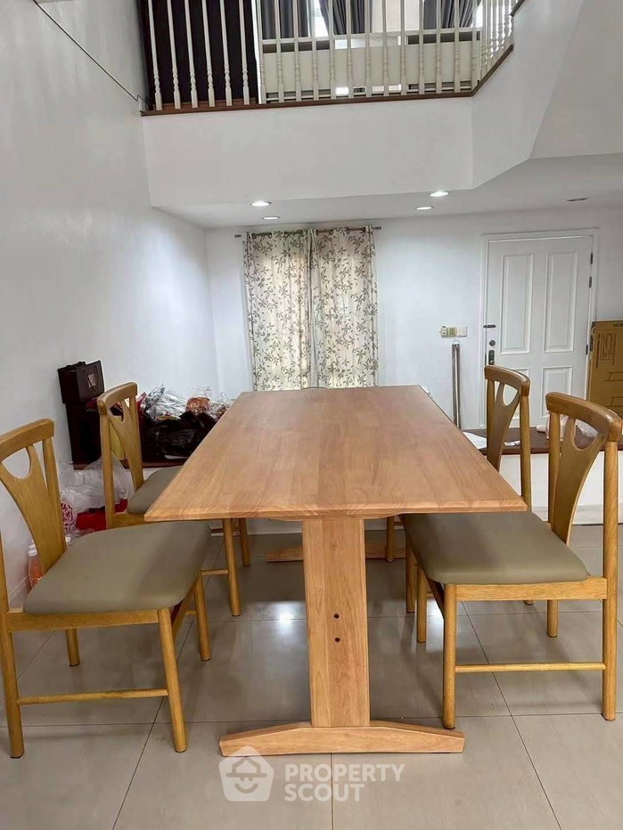 picture 3-BR Townhouse close to Ramkhamhaeng (ID 3423493) - 3/15