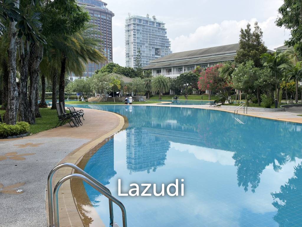 picture City location / 4 bedrooms + 4 bathrooms / huge pool - 41/44
