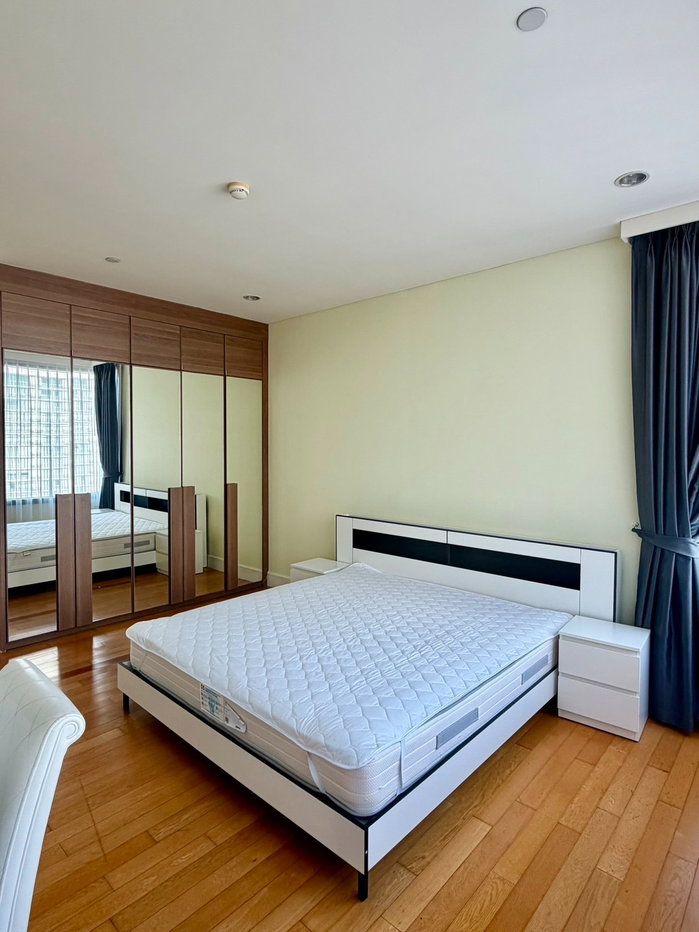 picture ðķFor Rent Pet friendly Condo Aguston sukhumvit22ð Ready to move in - 4/5