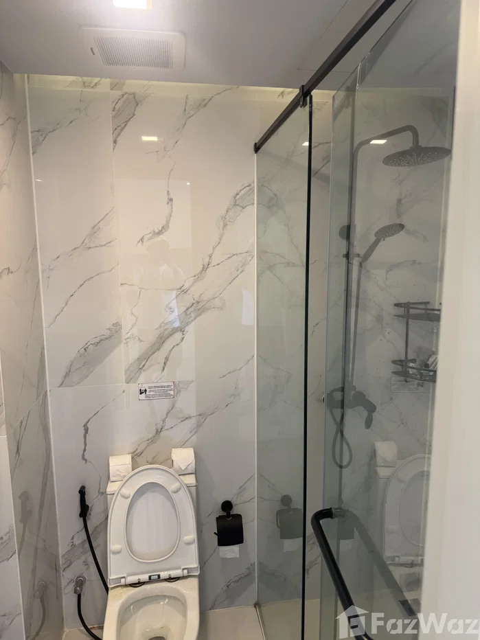 picture A sea view condominium has been served as a 5-star hotel 6854825 - 2/6