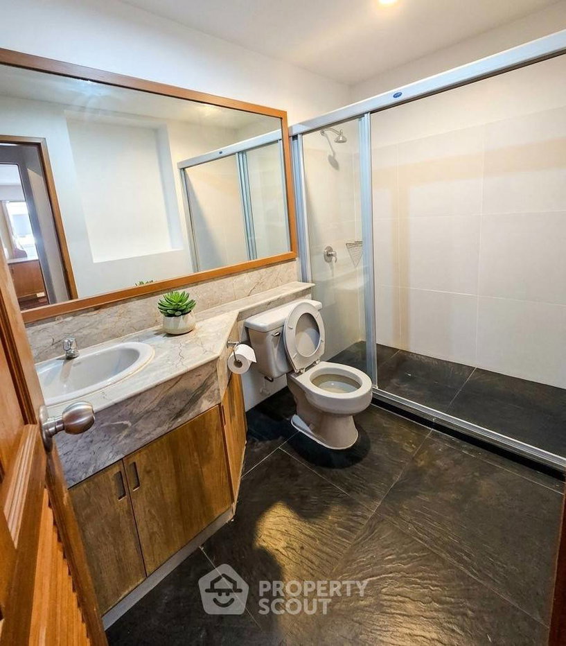 picture 3-BR Condo For Sale At Richmond Palace Near BTS Phrom Phong (ID 3385100) - 2/6