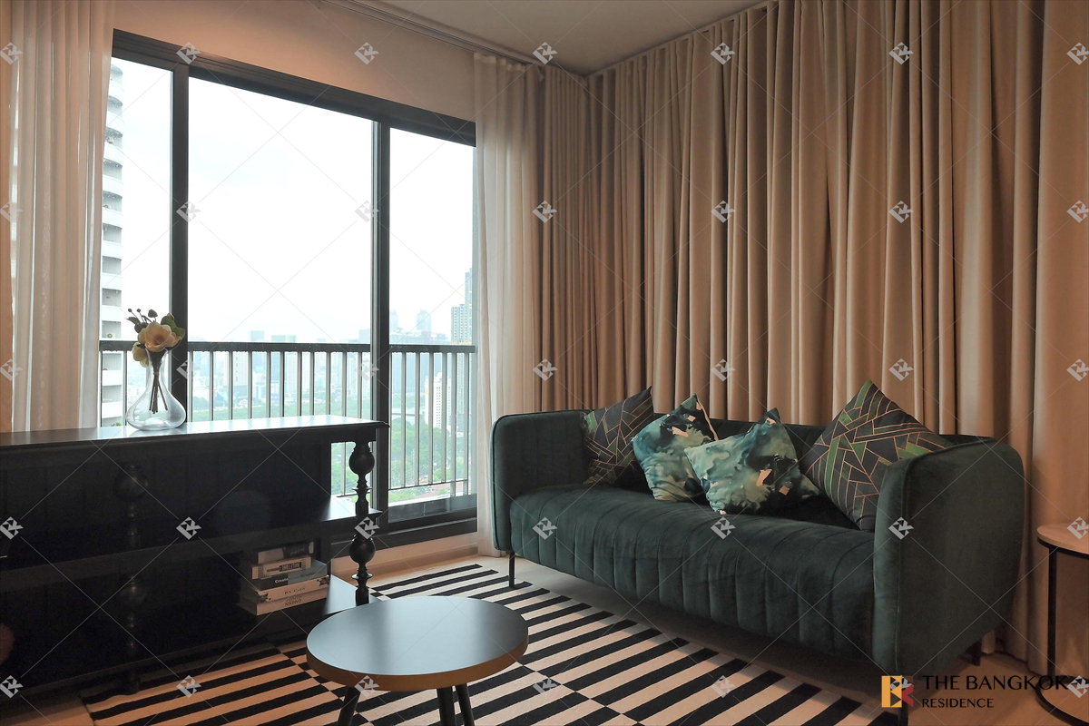 picture 💖💖 Rental Condo 🌆 Life One Wireless 2BR 64 sq.m. 46K ✨ Beautifully Decorated High-Floor North-Facing Unit Near BTS Phloen Chit - 2/16