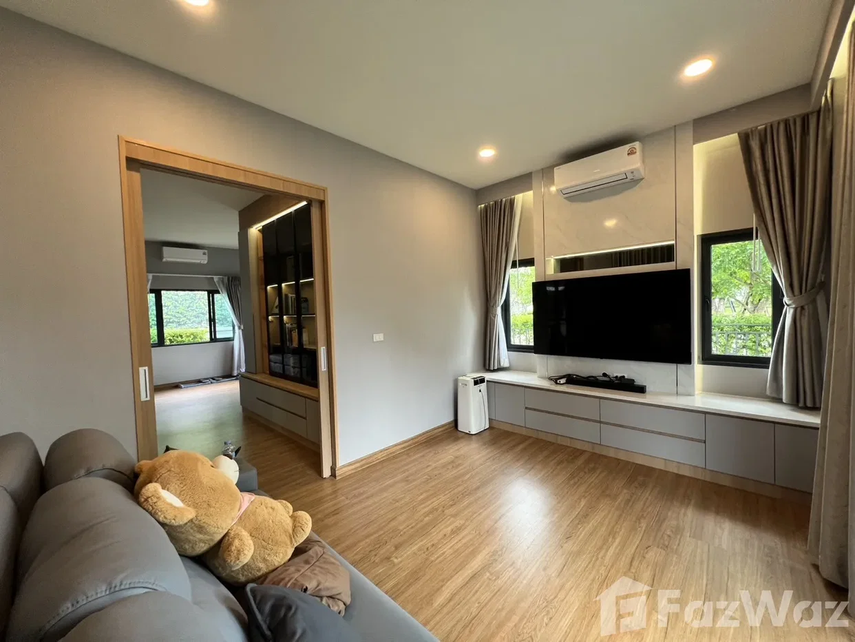 รูป บ้านเดี่ยวให้เช่า 5 ห้องนอน ในโครงการ เซนโทร ทวีวัฒนา 6872751 - รูปที่ 25/32
